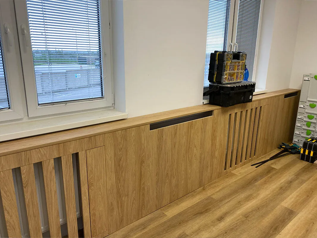 Pracovné miesta Brenntag s nábytkom na mieru
